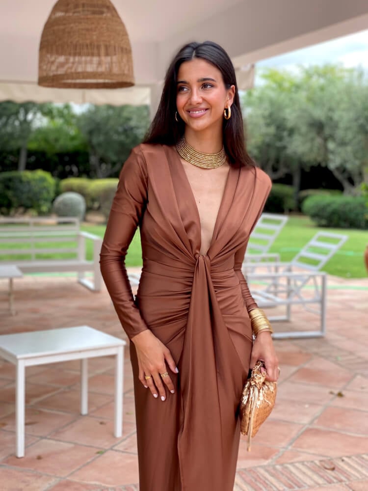 Vestido de Seda Elástico con Hombreras