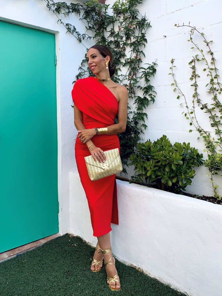 Vestido low cost rojo de invitada perfecta