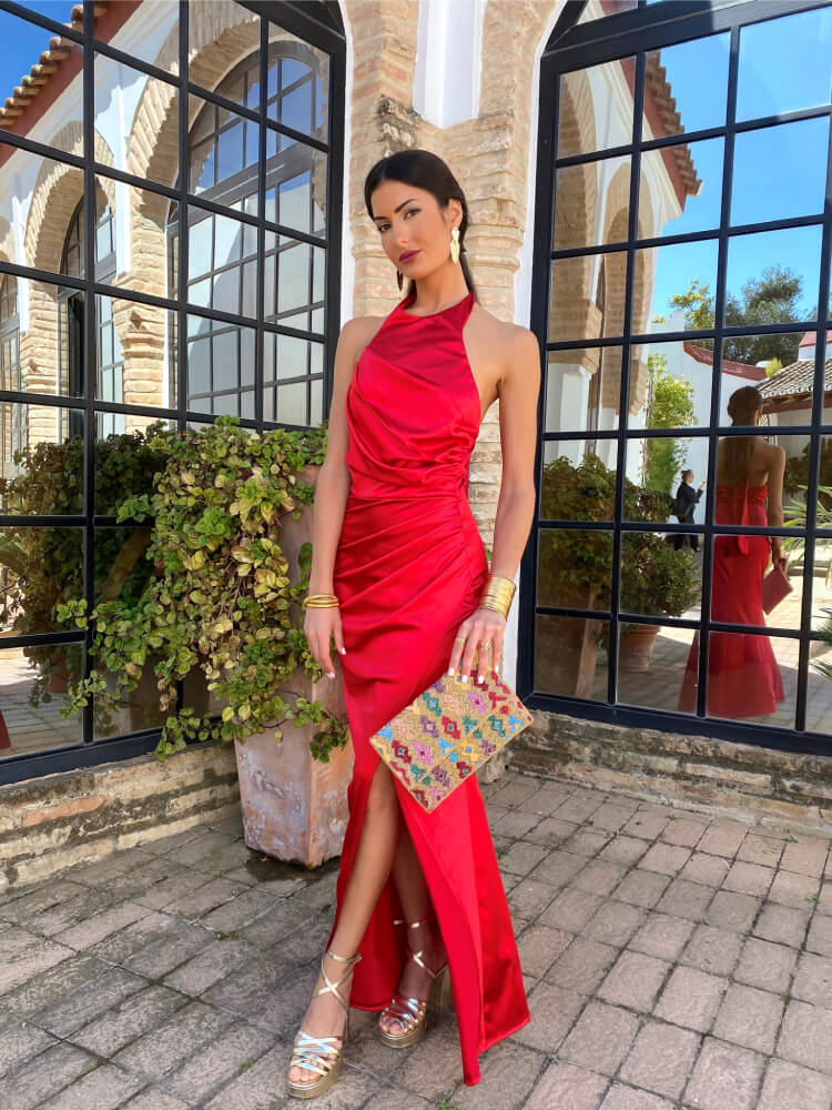 Vestido Rojo De Raso Elástico