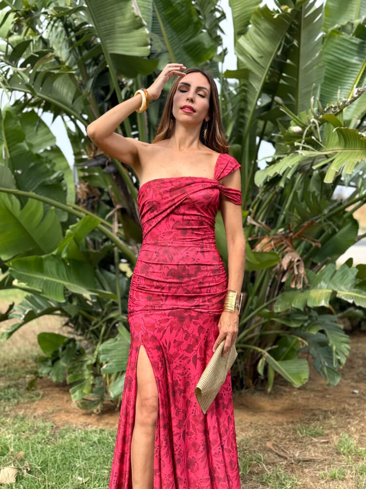 Vestido De Licra Elástico Con Recorte En El Costado
