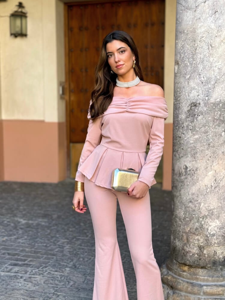 Conjunto Rosa En Crespón Elástico