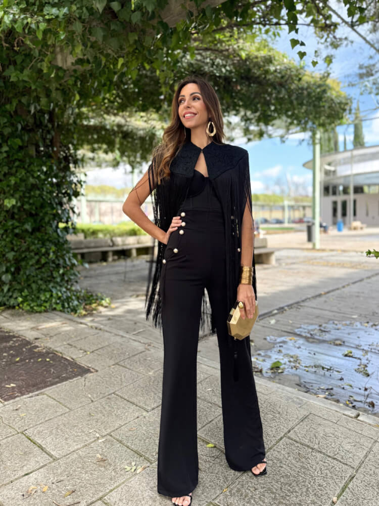 Pantalón Negro Elástico Detalle Botones