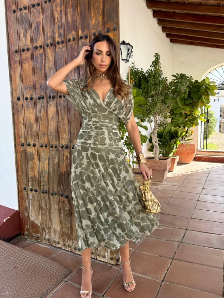 Vestido Verde Flores Escote V
