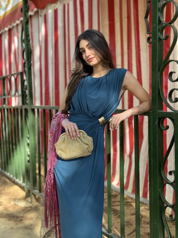Vestido azul petróleo elegante