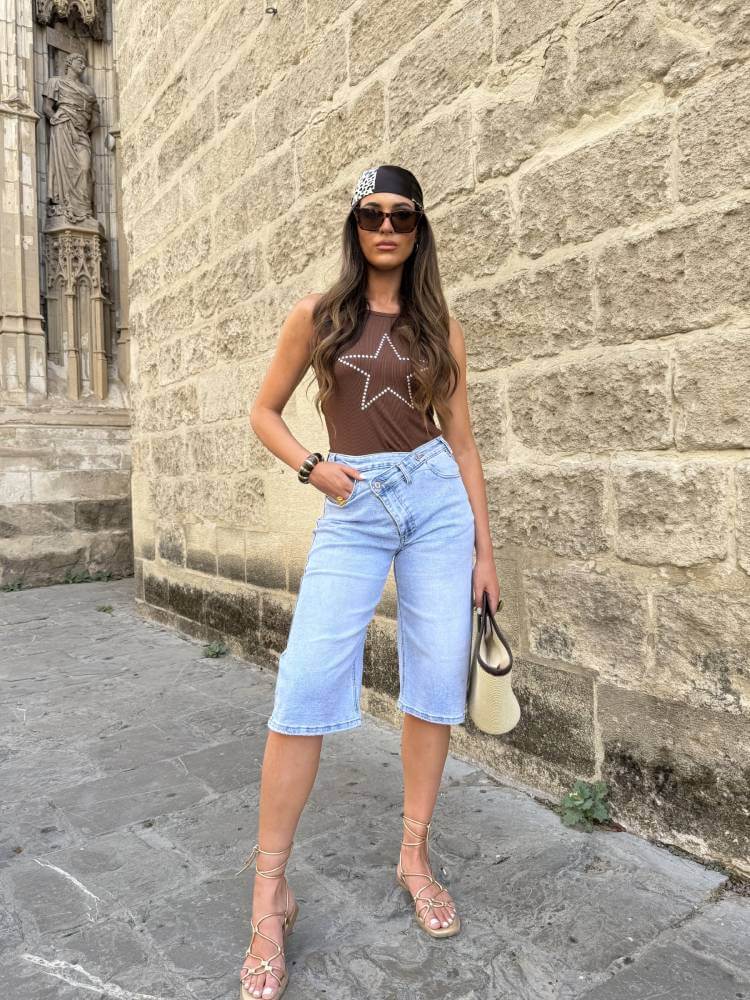 Jeans pirata en tejido vaquero elástico