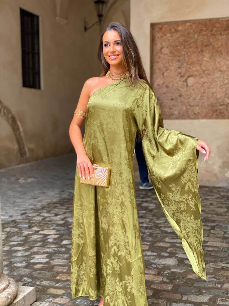 Vestido verde estampado floral en relieve