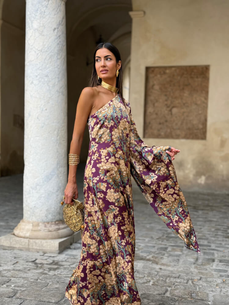 Vestido largo asimétrico en gasa sedosa floral