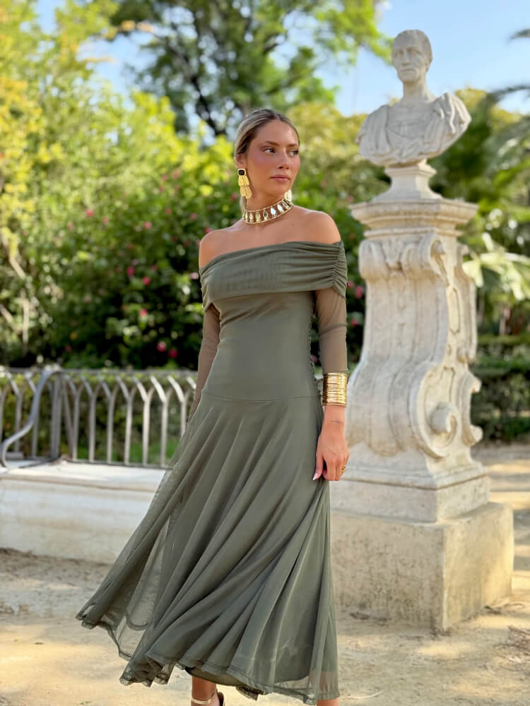 Vestido verde claro en tul elástico